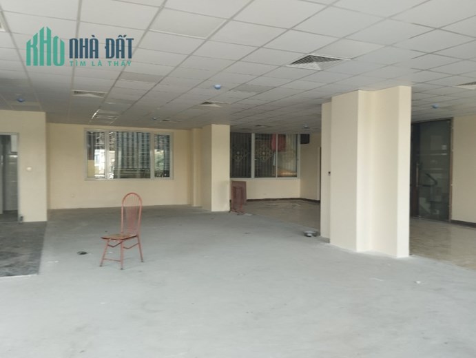 Chính chủ cho thuê lâu dài  nhà 5tang _01ha thang máy mặt đường Bưởi, Ba ĐÌnh, Hà Nội