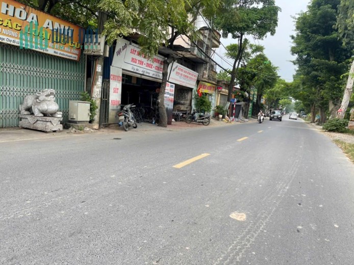 Cho Thuê nhà Nguyễn Hoàng Tôn 170m2 - 2  tầng - 10,5tr/th - Bắc Từ Liêm. LH sđt: 0966931622.