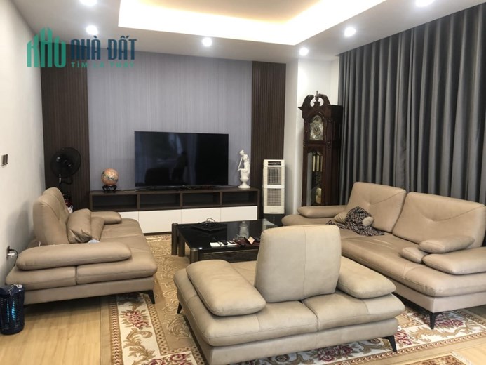 VỊ TRÍ LÔ GÓC KIM CƯƠNG - PHỐ HOÀNG CẦU - QUẬN ỦY ĐỐNG ĐA. 100M X 5T. GIÁ 37 TỶ.