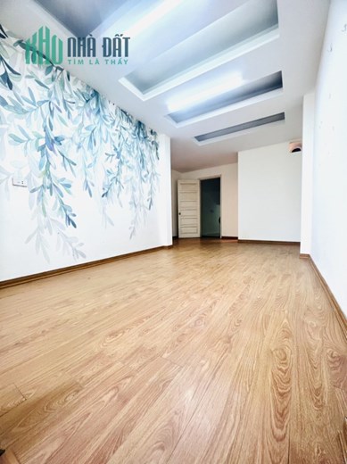 Cần Bán nhà Phố Xuân Đỉnh  ôtô tặng nội thất 43m 5tầng MT 3,2m chỉ 4,6 tỷ LHCC.