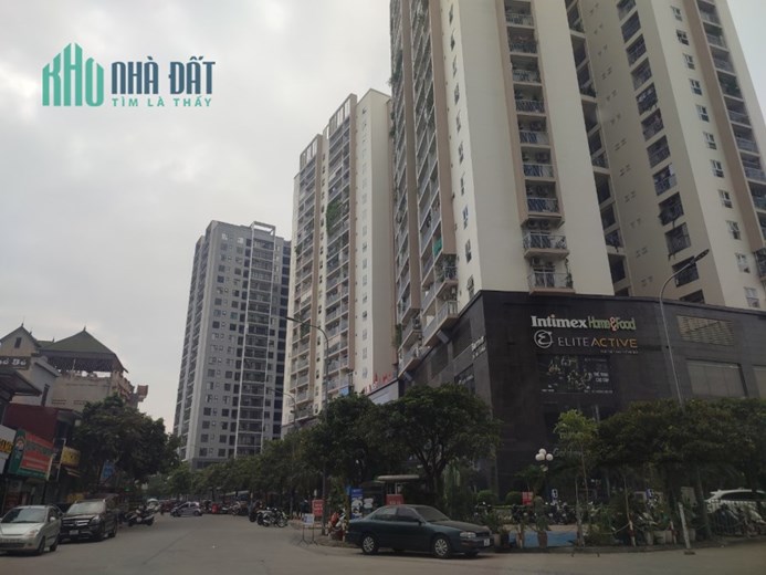 Chung cư Berriver Jadin – Nguyễn Văn Cừ - 79M - Ở Luôn – Nội Thất Xịn – 4.1 T