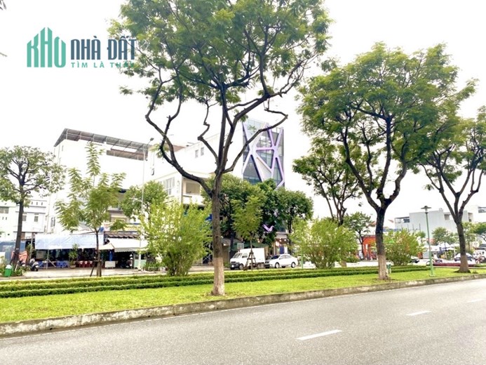 Bán Cặp Đất Vàng Đường 30 Tháng 4. Cạnh Lê Thanh Nghị. MT 9m. Giá 23,x tỷ