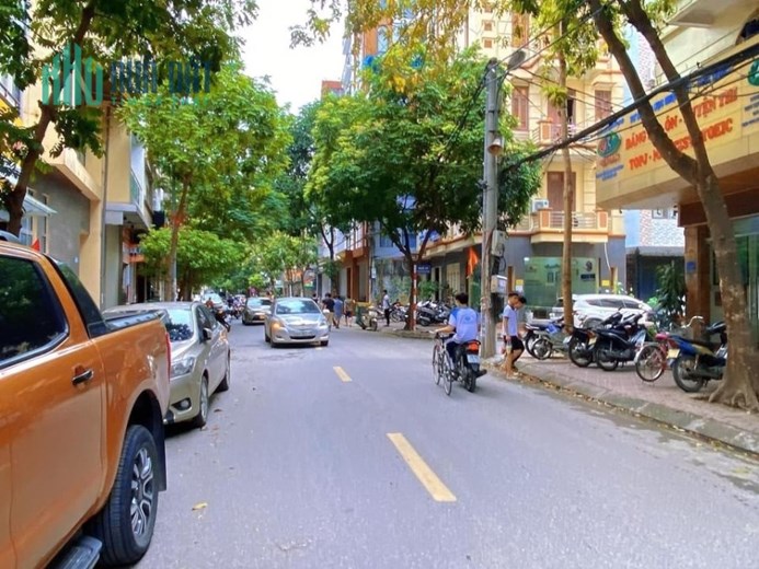 Cắt lô nhà phân lô Phương Canh 80m vỉa hè xe tải, giá 10.5tỷ