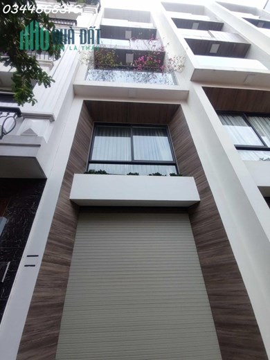 Bán nhà Tân Thụy, Phúc Đồng, Long Biên
31m2, 5 tâng, ô tô đỡ cửa, đường thông bàn cờ, 3.5 tỷ