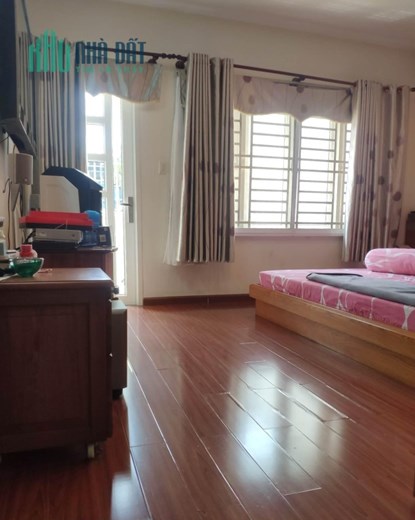 Bán nhà Mặt tiền Lê Hồng Phong ngay Ba Tháng Hai, DT: 4x24m, 4 Tầng, 5PN, 32 tỷ (TL)
