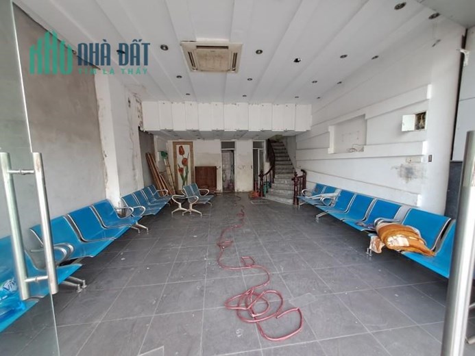 Chính Chủ Nhờ Tìm Khách Thuê nhà mặt phố Trần Khát Chân, HBT