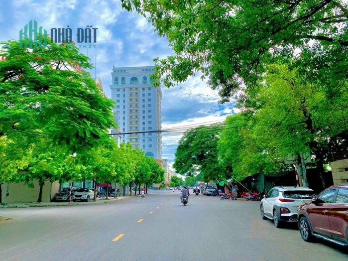 Bán lô Đất Biệt Thự 425M lô 6B  Đường Lê Hồng  Phong ngay Phượng Chi