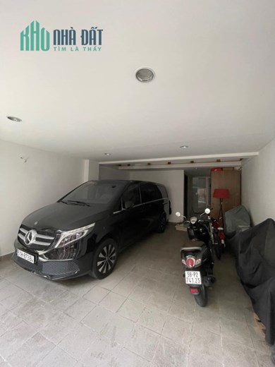 NHÀ ĐẸP NHỨC NÁCH - ĐỂ LẠI TOÀN BỘ NỘI THẤT - GARA ĐỂ ĐƯỢC 2 CHIẾC OTO -LÊ VĂN SỸ PHƯỜNG 13 QUẬN 3