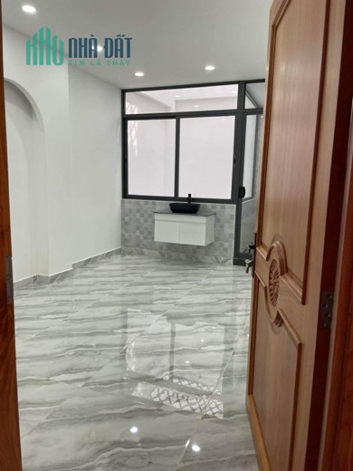 Bán Nhà Hậu Giang, Q6, 5 Tầng Đẹp,  Ngang 7.6m x 10m,Hẻm 8m, Chỉ 13 Tỷ