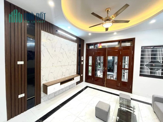 Chỉ 4.X TỶ CÓ NGAY NHÀ TRẦN PHÚ Ô TÔ ĐỖ