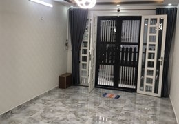 Bán nhà Sư Vạn Hạnh, Phường 3, Quận 10, xe hơi, 4 tầng, 5 ngủ, nhỉnh 6 tỷ.