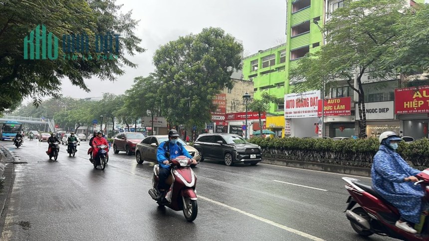 BÁN NHÀ MẶT PHỐ NGUYỄN VĂN CỪ-LONG BIÊN 134m2 MT 7m TO THOÁNG VỈA HÈ RỘNG 38TỶ KINH DOANH SẦM UẤT