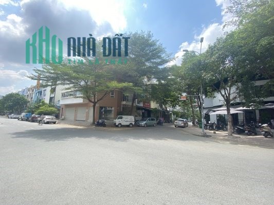 Bán nhà mặt tiên Cao Đức Lân, Q2, 4 tầng, 17.9tỷ, 4mx20m, khu nhà cao tằng, ngay công viên