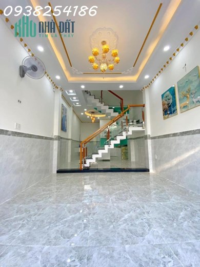 Bán nhà 1 sec lê văn quới 64m2 đúc 4 tấm hẻm xe hơi