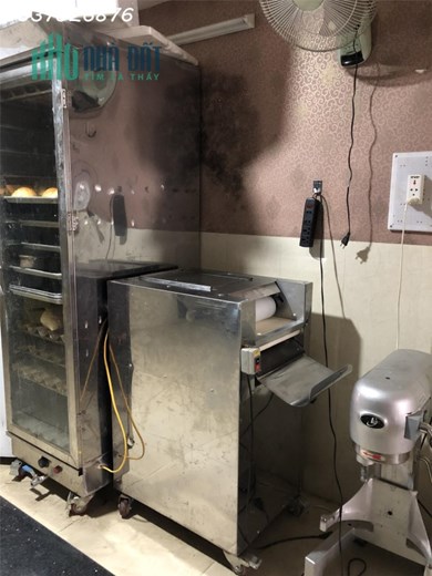SANG NHƯỢNG GẤP TIỆM BÁNH FULL ĐỒ DÙNG - Địa chỉ: 11 Trịnh Hoài Đức, Vĩnh Hoà, Nha Trang, Khánh Hoà
