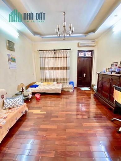 BOM TẤN THANH XUÂN - DIỆN TÍCH SIÊU RỘNG - NHÀ MỚI ĐẸP LUNG LINH - SÁT NGÃ TƯ SỞ