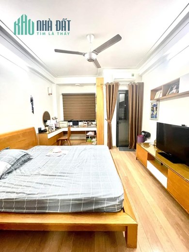 RẺ NHƯ NÀY CƠ MÀ, PHÂN LÔ NGÔ THÌ NHẬM, 3 Ô TÔ TRÁNH, NHỈNH 9 TỶ