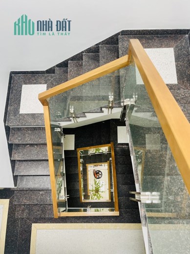 Bán nhà MẶT ĐƯỜNG ngay sau AEON MALL