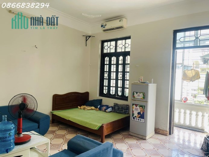 Bán Nhà Đình Thôn - Nam Từ Liêm 55m 5 tầng MT 5m Giá Chỉ 5.4 Tỷ - 1 Nhà Ra Ô TÔ Tránh.
