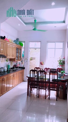 Gia đình cần bán căn nhà 3 tầng đẹp tại ngõ 401 Xuân Đỉnh - Q. Bắc Từ Liêm - HN.