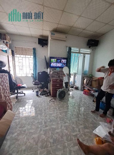 Quận 12 QL1A . Bán Gấp Nhà 2 Tầng 2 PN , 2 WC Giá Nhỉnh 2 Tỷ💥