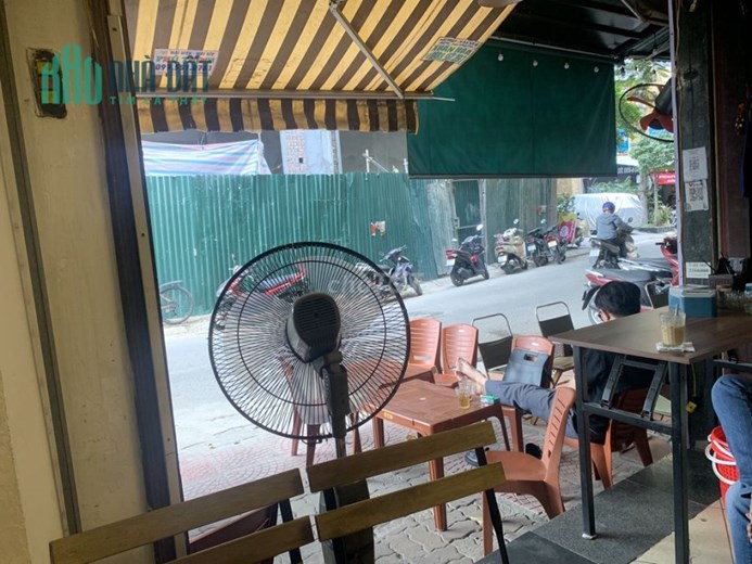 Chính chủ cho thuê mặt bằng 30 m2 x 2 tầng tại ngõ 135 Đội Cấn, khu sầm uất nhất Ba Đình