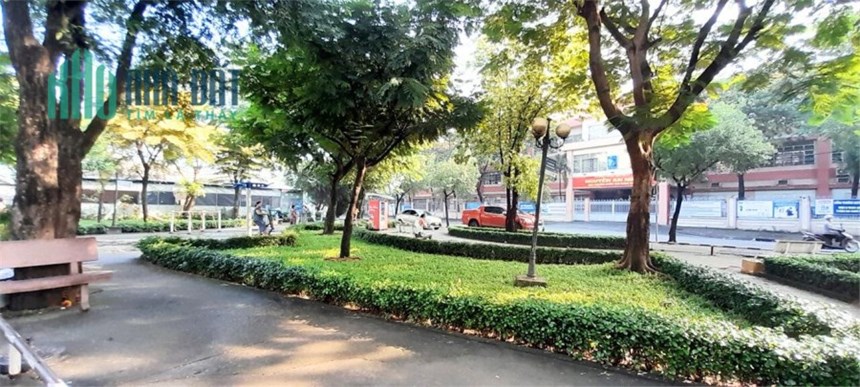 Bán Nhà 2 Tầng Nội Thất Toàn Gỗ Cao Cấp Song Hành Trung Mỹ Tây Quận 12