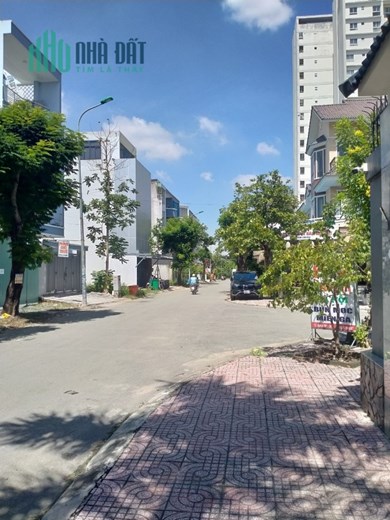Chính chủ cho thuê mặt bằng tiện kinh doanh ngay đường Liên Phường