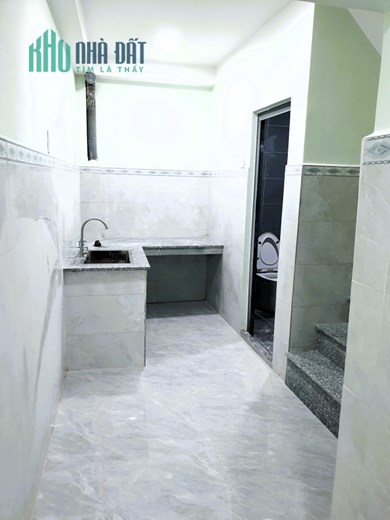 Cho thuê nhà 1T1L 80m2 3pn đường 6 Linh Chiểu