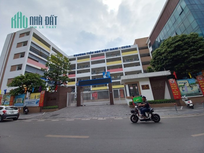 NHÀ MẶT PHỐ NGUYỄN TRƯỜNG TỘ LÔ GÓC KINH DOANH NGÀY ĐÊM SẦM UẤT MT HÈ RỘNG