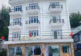 Bán 3 căn khách sạn mặt tiền đường Nguyễn Công Trứ Đà Lạt