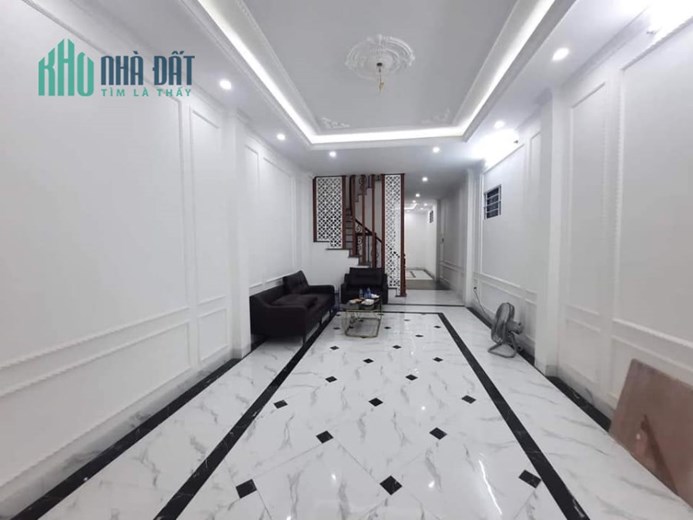 Bán nhà MP Trần Thái Tông, Cầu Giấy38m2,5T, 19.8 tỷ