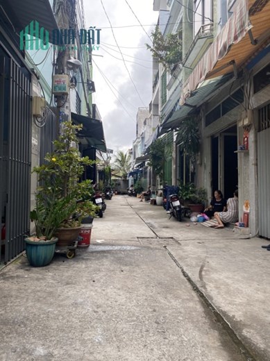 LÊ VĂN QUỚI 56M2 HẺM XE HƠI TƯƠNG LAI RA MẶT TIỀN 3,7 TỶ, 0948362610