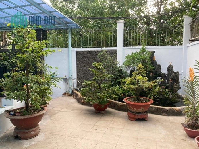 Biệt thự 10,5m x 23m, Hiệp Bình Chánh, Cạnh siêu thị Coopmart Bình Triệu