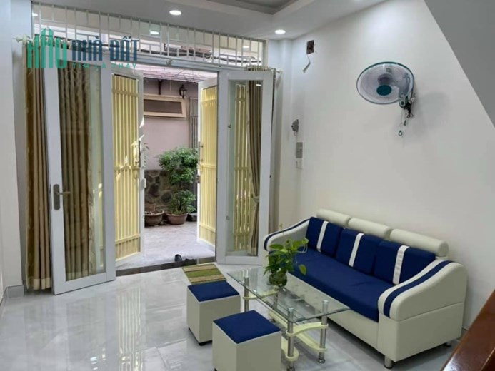 Bán Gấp Nhà Nguyễn Văn Quá, Phường Đông Hưng Thuận, 67m2 GIÁ SỐC