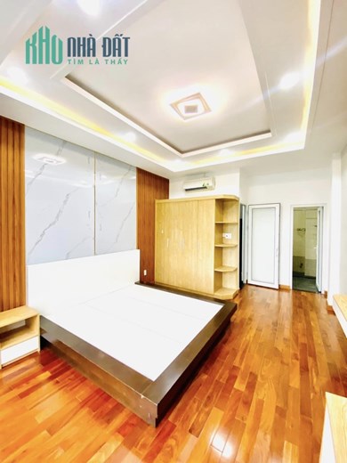 Bán Nhà Thống Nhất Gò Vấp Ngay Ủy Ban Phường 5 Tầng Hẻm Xe Hơi 5 Tỷ X