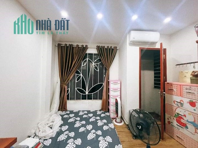 Bán Nhà Phố Tú Mỡ 40/42m2 x 5 tầng, 5 phòng ngủ khép kín, có thể cải tạo được 3 phòng nữa thành