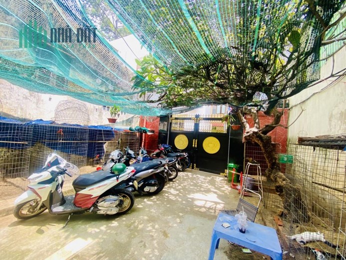 NHÀ MẶT TIỀN GIÁ NHƯ HẺM-MT HOÀNG SA QUẬN 3- 180M- 5 TẦNG - CHỈ 25 TỶ NHỈNH