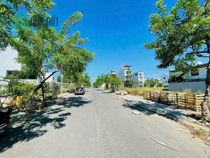 Bán đất biệt thự 216m2 FPT City Đà Nẵng