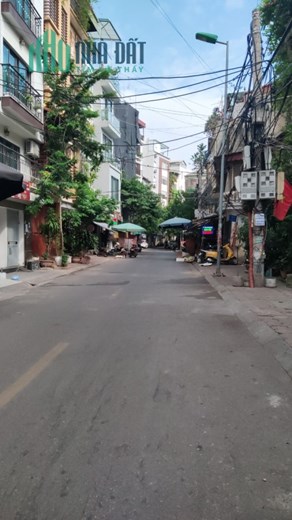 Bán nhà phố Hoa Bằng, Cầu Giấy 75m2 * 7T. Phố KD nhà có thang máy. Giá 19 tỷ