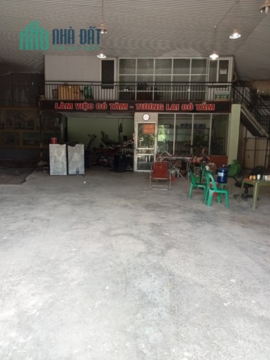 Cho xuê mặt bằng 300m2 mặt đường Nguyễn Tất Thành, Vĩnh Yên.
