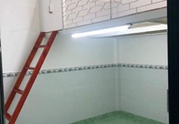 Cho thuê nhà trọ mặt tiền chợ Quận 4