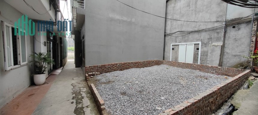 Bán 33m x 5m đất Ngọc Lâm, 1 bước ra oto, hồ tai trâu giá cực đẹp chỉ 2,x tỷ TL. LH: 0936123469