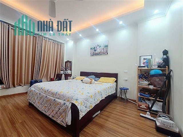 Siêu phẩm nhà cạnh AEON Long Biên 70m2 5 tầng.