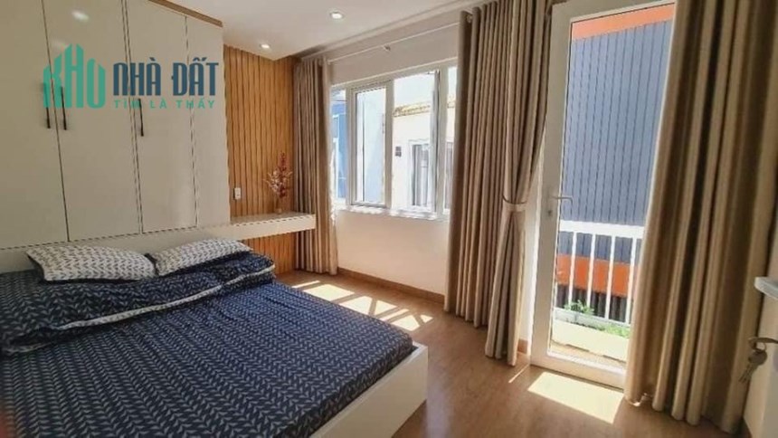 Cho thuê nhà Mới Đẹp 3 tầng Kiệt Núi Thành - Đoạn gần trưng nữ vương