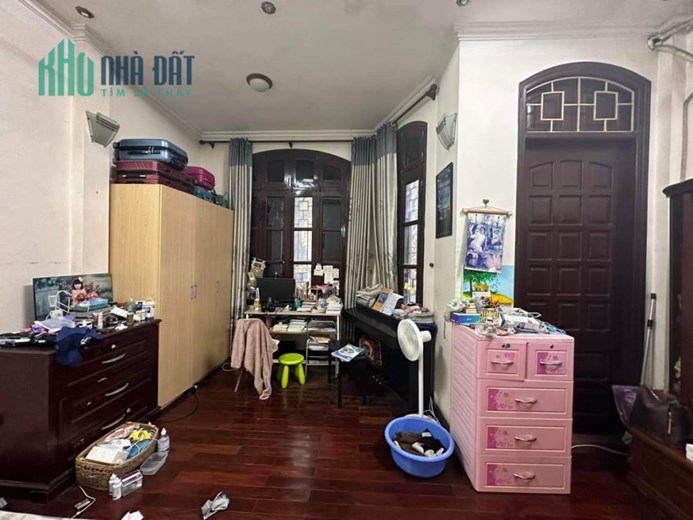 Bán Nhà Giáp Bát - Hoàng Mai , To Như Lâu Đài , Dân Xây Bền Đẹp, Giá Rẻ Nhất KV 62M2 4T  Chỉ 5,1 Tỷ