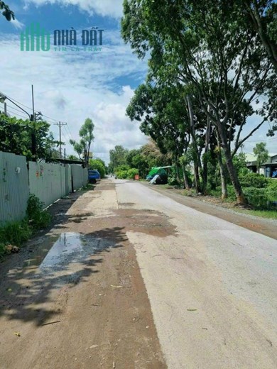 Bán đất thổ cư 2mặt tiền,3894m2,tỉnh lộ 10,Bình tân,giá:95ty