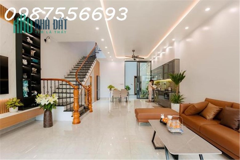 BÁN GẤP NHÀ XÃ ĐÀN, 70m2x 4T, MT5.5m, Ô TÔ ĐỖ CỔNG, LÔ GÓC, KINH DOANH, CHỈ HƠN 8 TỶ