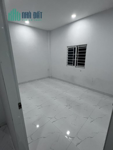Chính chủ cho thuê nhà nguyên căn Vĩnh Ngọc - Nha Trang