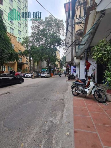 Bán Căn APARTMENT Nguyễn Chí Thanh 64m2 x 6 tầng thang máy, 10 phòng khép kín, ở sướng kinh doanh